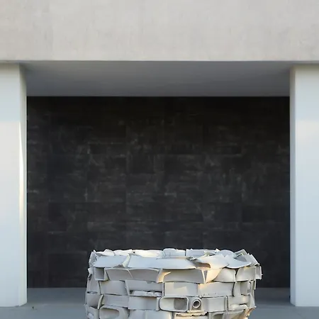 Le Ξενοδοχείο Nove