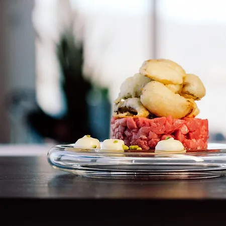 Le Ξενοδοχείο 4*