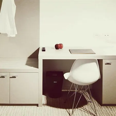 Le Hotel