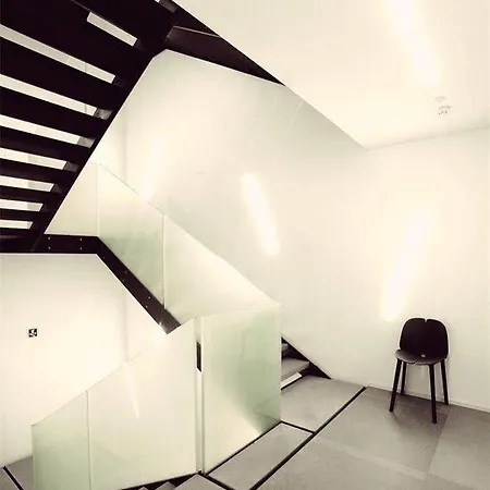 Le Hotel 4*